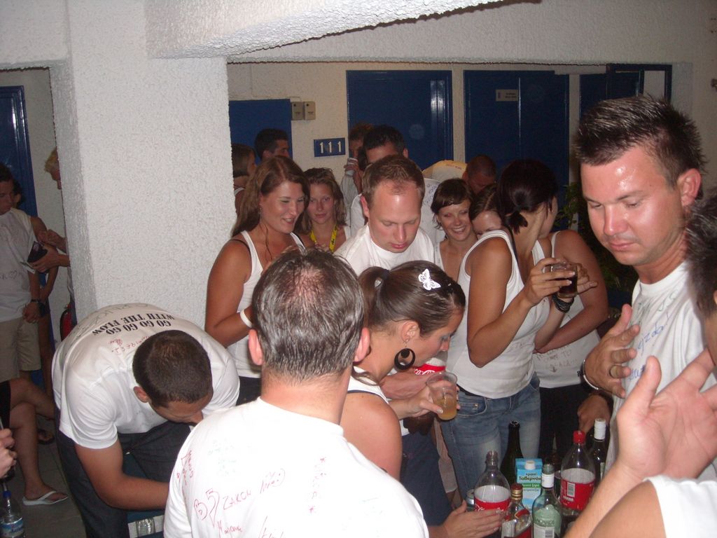 i/Kranj/Absolvent08/11-GrafikParty/absolvent 2240.jpg